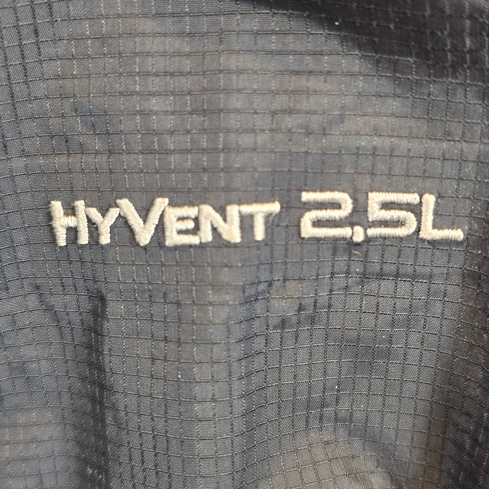 The North Face HyVent 2.5L Rain Jacket Womens Small Black Hooded Ripstop Shell - Picture 3 of 13